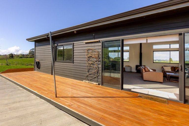 Photo of property in 39 Great North Road, Waipawa, 4210
