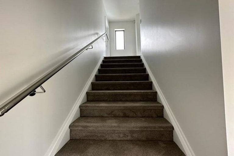 Photo of property in 29a Rice Crescent, Papakura, 2110