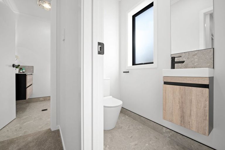 Photo of property in 7 Brough Place, St Andrews, Hamilton, 3200