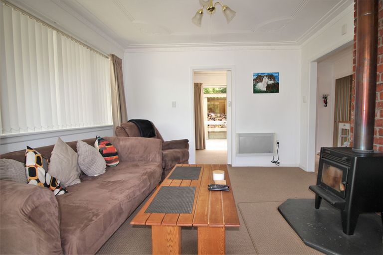 Photo of property in 56 Letts Gully Road, Letts Gully, Alexandra, 9393
