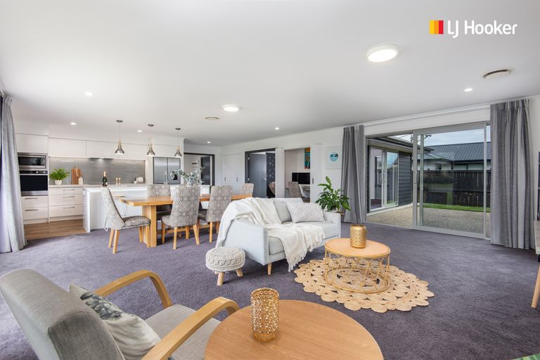 Photo of property in 8 Kinloch Place, Mosgiel, 9024