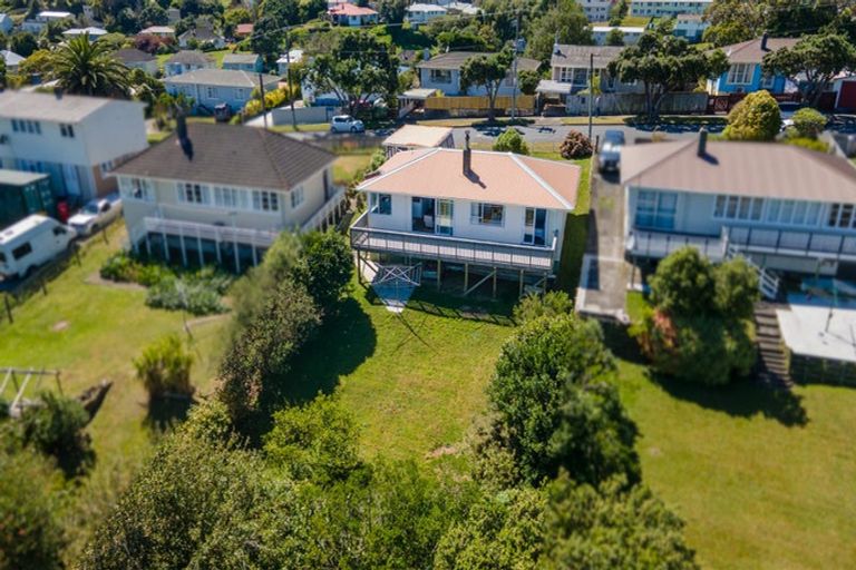 Photo of property in 26 Sievers Grove, Cannons Creek, Porirua, 5024