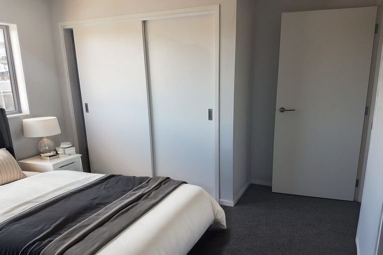 Photo of property in 41/11 Ray Small Drive, Papakura, 2110