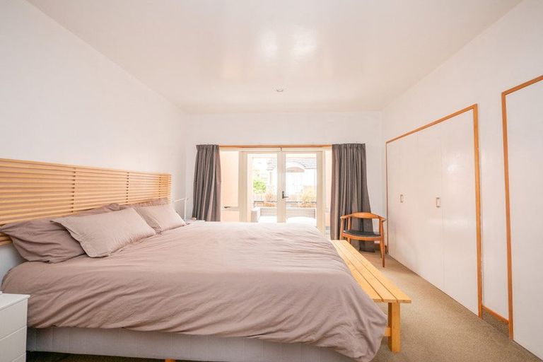 Photo of property in 64 Drivers Road, Maori Hill, Dunedin, 9010