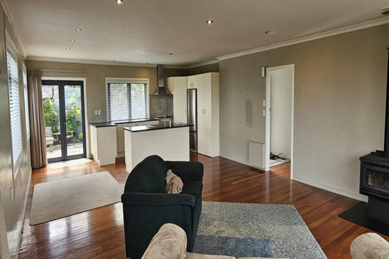 Photo of property in 69 Te Hatepe Avenue, Taupo, 3330