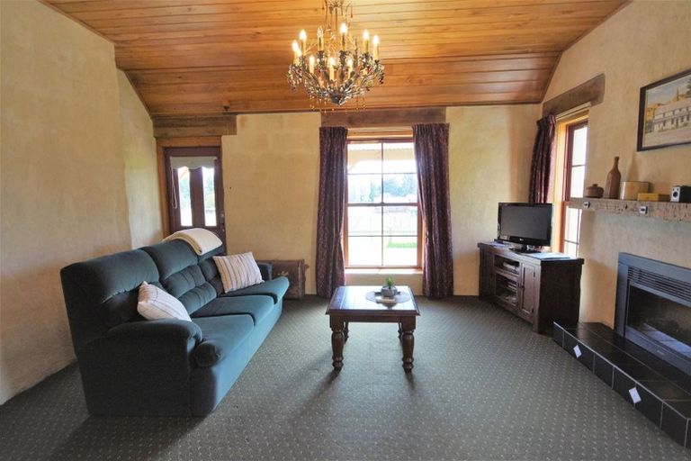 Photo of property in 1208 Karaka Road, Hurunui, Hawarden, 7385