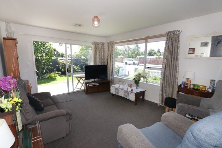 Photo of property in 6 Johnstone Street, Tinwald, Ashburton, 7700