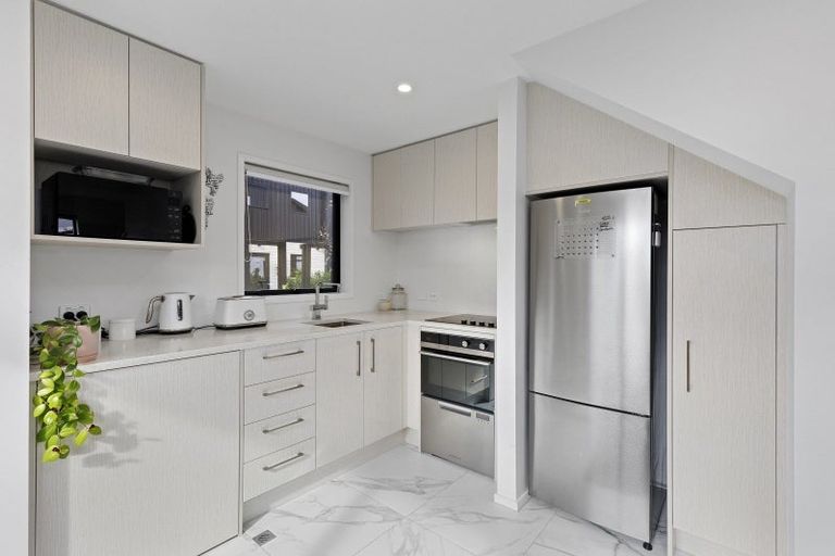 Photo of property in 5/10 Avery Grove, Boulcott, Lower Hutt, 5011