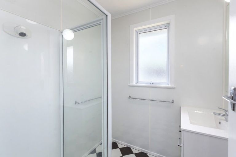 Photo of property in 39 Wavell Crescent, Lansdowne, Masterton, 5810