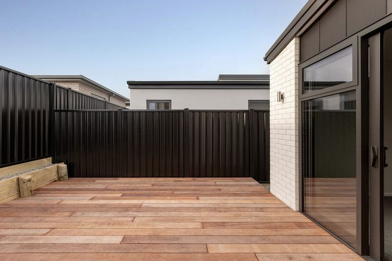 Photo of property in 75 Empire Crescent, Papamoa, 3118