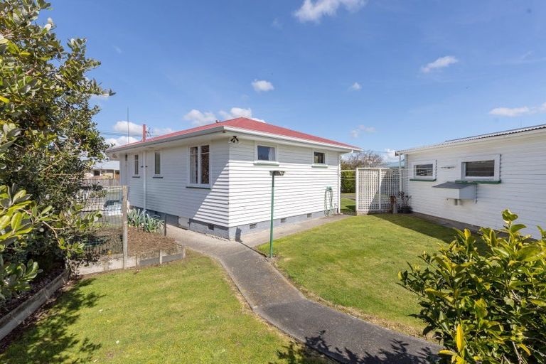 Photo of property in 39 Wavell Crescent, Lansdowne, Masterton, 5810