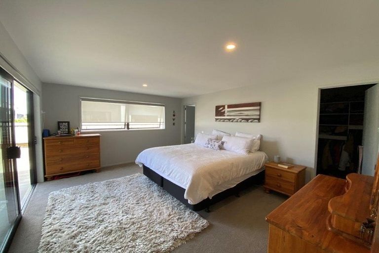 Photo of property in 17 Te Aranga Drive, Papamoa Beach, Papamoa, 3118