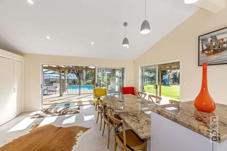 Photo of property in 584 Ridge Road, Riverhead, Albany, 0793