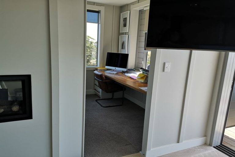 Photo of property in 73 Keanes Road, Maraetai, Howick, 2571