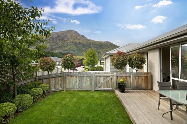 Photo of property in 37 Cheltenham Road, Lower Shotover, Queenstown, 9304