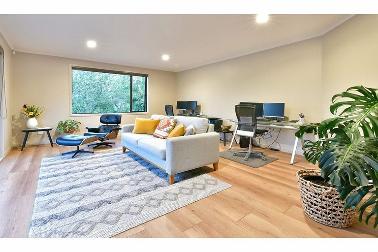 Photo of property in 257 Upper Waiwera Road, Puhoi, Silverdale, 0994