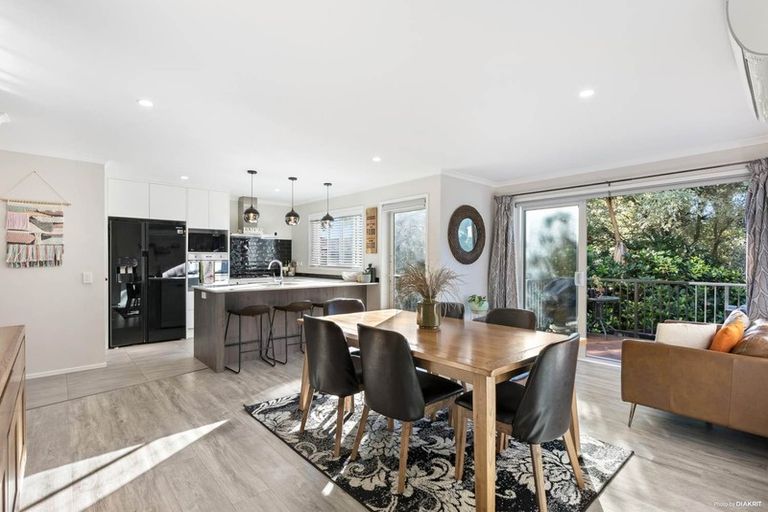 Photo of property in 252 Hill Road, The Gardens, Auckland, 2105