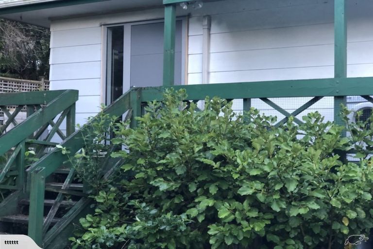 Photo of property in 10 Sapphire Place, Bayview, Auckland, 0629