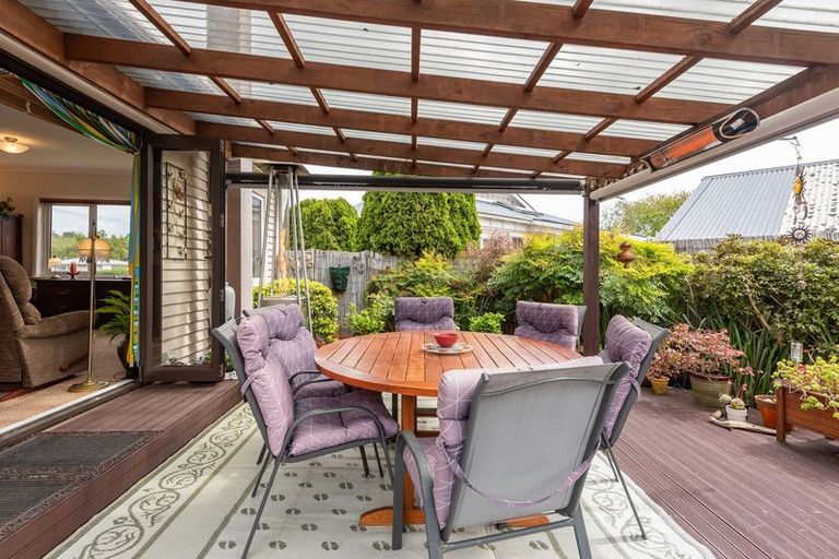 Photo of property in 5 Wedgewood Grove, Raumati Beach, Paraparaumu, 5032