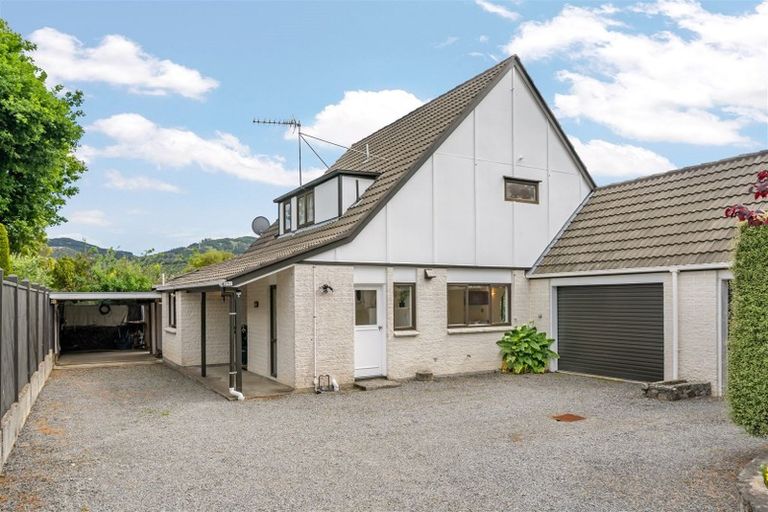 Photo of property in 31b Chatsworth Road, Silverstream, Upper Hutt, 5019