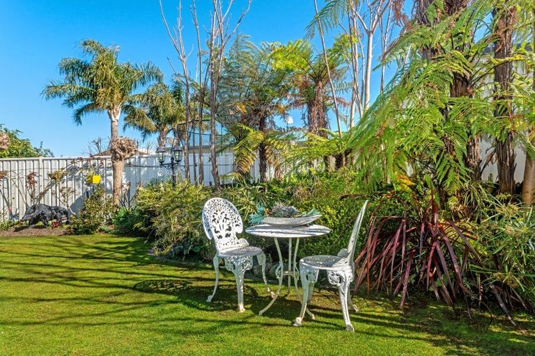 Photo of property in 4 Joshua Lane, Lytton West, Gisborne, 4010