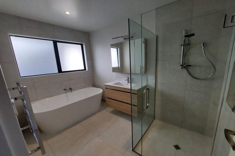 Photo of property in 17 Quarters Place, Halswell, Christchurch, 8025