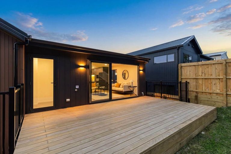 Photo of property in 242d West Hoe Heights, Orewa, 0931