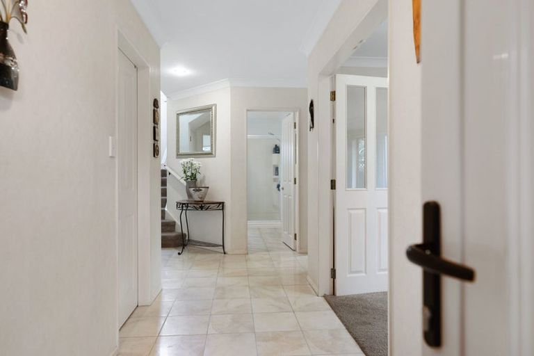 Photo of property in 130a Oceanbeach Road, Mount Maunganui, 3116