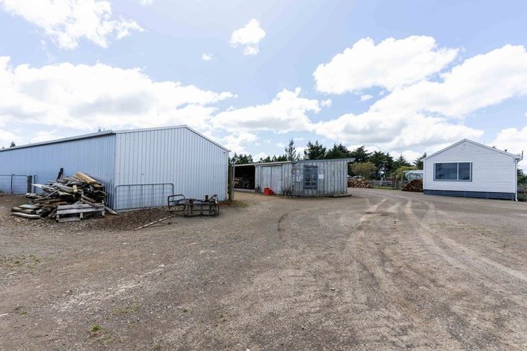 Photo of property in 50 Coulters Line, Kiwitea, Feilding, 4777