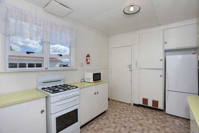 Photo of property in 212 Botanical Road, Takaro, Palmerston North, 4412