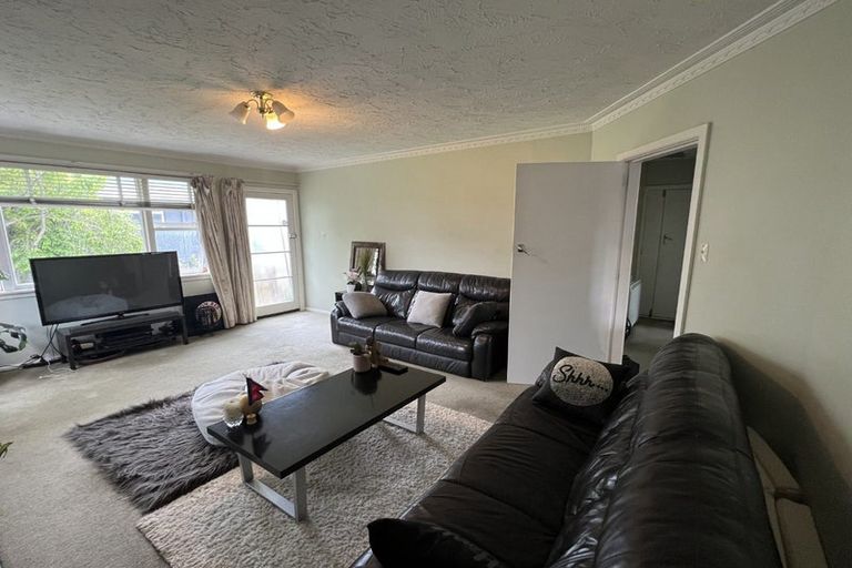 Photo of property in 16 Joyce Crescent, Ilam, Christchurch, 8041