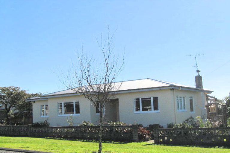 Photo of property in 4 Complin Street, Havelock North, 4130