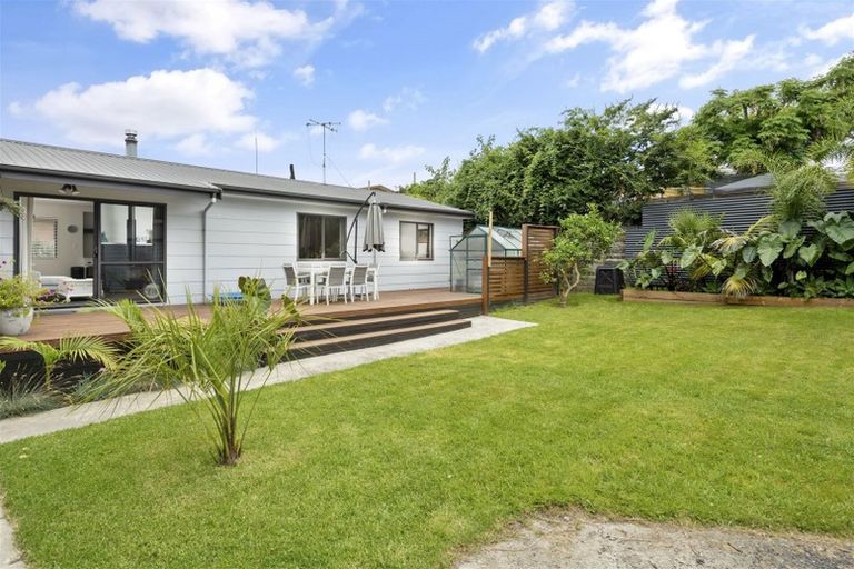 Photo of property in 7b Kaimai Place, Hairini, Tauranga, 3112