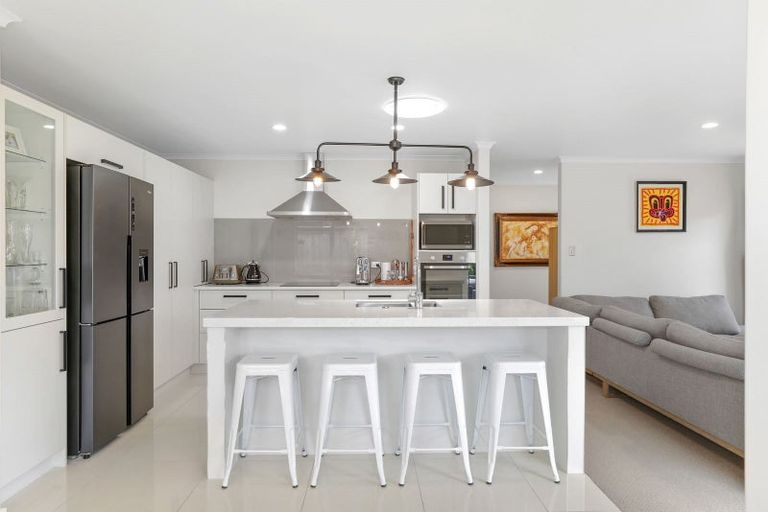 Photo of property in 47 Hamon Place, Pukehangi, Rotorua, 3015