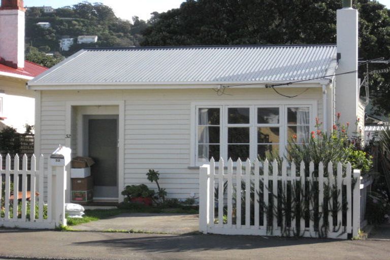 Photo of property in 32 Te Whiti Street, Kilbirnie, Wellington, 6022