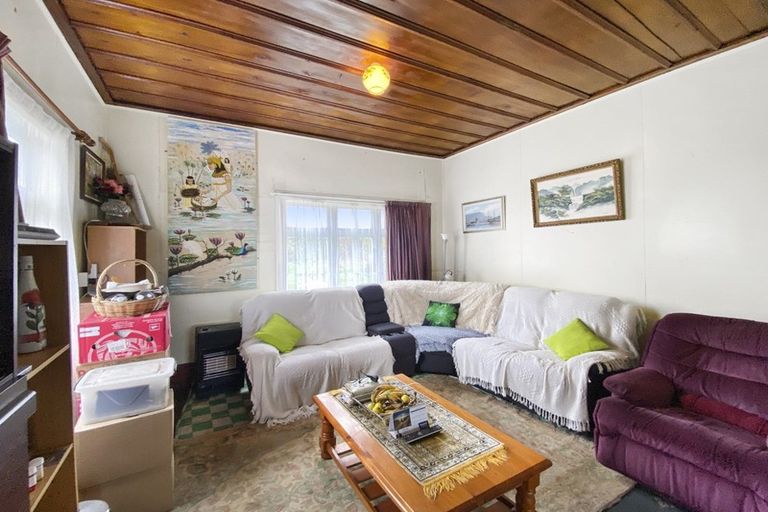 Photo of property in 5 Alexander Street, Ohingaiti, Hunterville, 4785