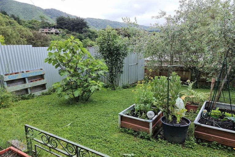 Photo of property in 71a Kent Street, Picton, 7220