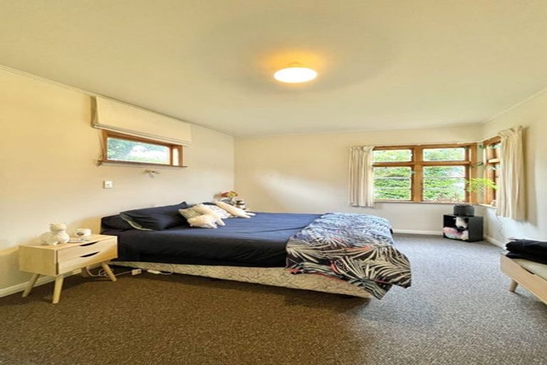 Photo of property in 12 Henry Street, Ebdentown, Upper Hutt, 5018