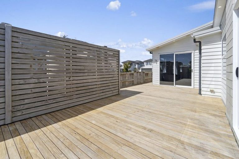 Photo of property in 30 Tawhiti Road, Pukekohe, 2120