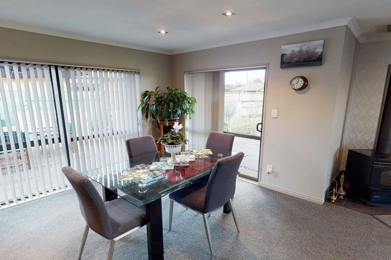 Photo of property in 3 Ahmad Close, Levin, 5510