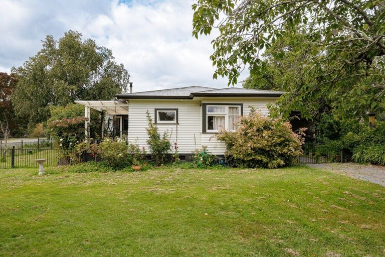 Photo of property in 45 Iona Road, Havelock North, 4130