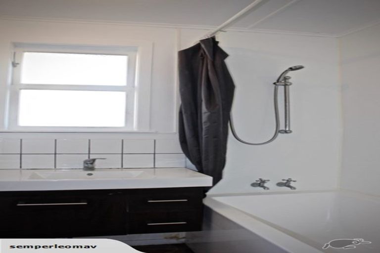 Photo of property in 18 Goodwin Street, Tirau, 3410