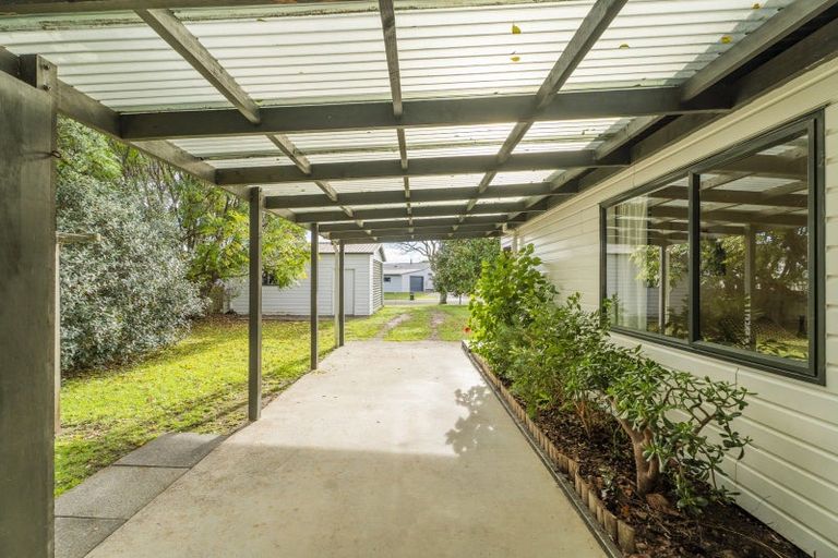 Photo of property in 16 Whitby Avenue, Whitianga, 3510