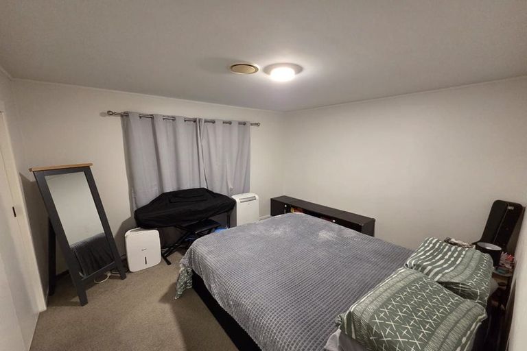 Photo of property in 2/15 Belle Vue Avenue, Northcote Point, Auckland, 0627