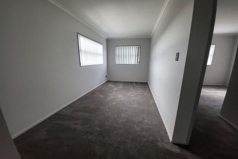 Photo of property in 5 Ambedkar Way, Pukekohe, 2120