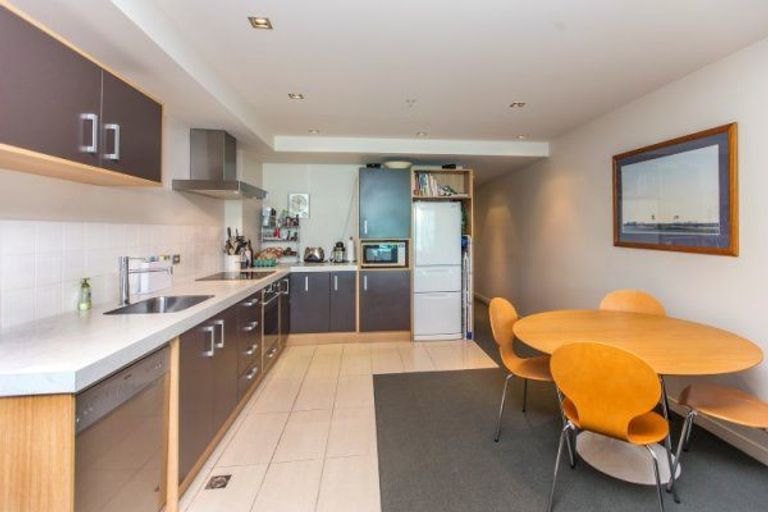 Photo of property in Monument Apartments, 5f/245 Wakefield Street, Te Aro, Wellington, 6011