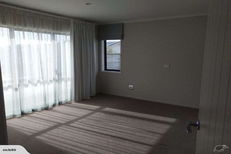Photo of property in 23 Kahurangi Heights, Aotea, Porirua, 5024