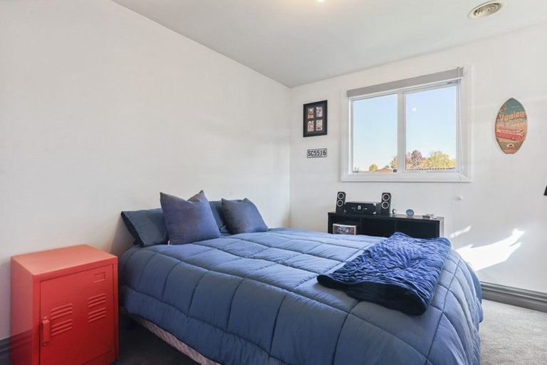 Photo of property in 178a High Street, Oxford, 7430