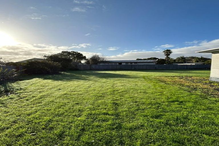 Photo of property in 55 Cargill Street, Papakura, 2110