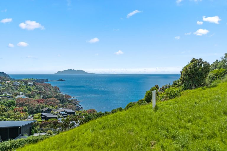 Photo of property in 62-64 Lax Crescent, Leigh, 0985